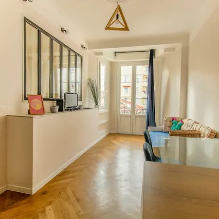 Agencia Pro - Superb - Near Sea And Station Apartment *